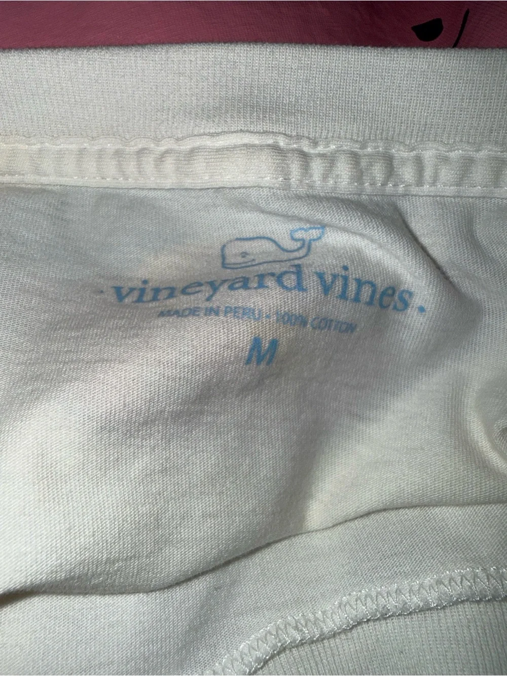 Vineyard Vines Happy Holidays Pink Whale Long-Sleeve White Logo TShirt Medium